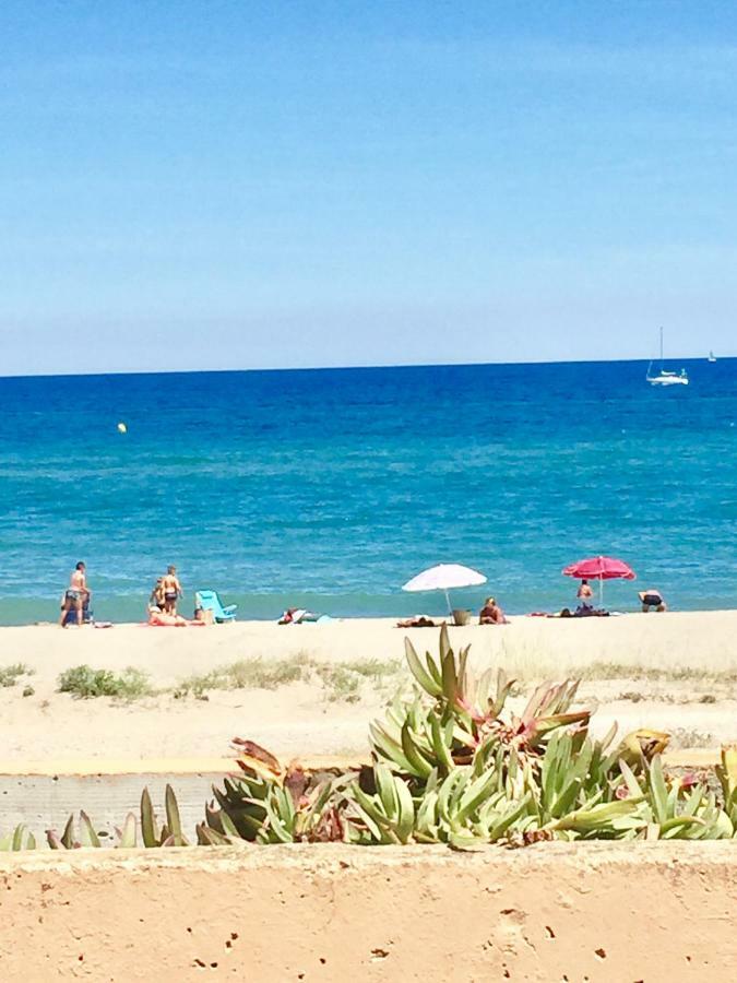 Barcaresa-Charmant T 2 Vue Mer Pied Dans L'Eau Le Barcarès Exterior foto